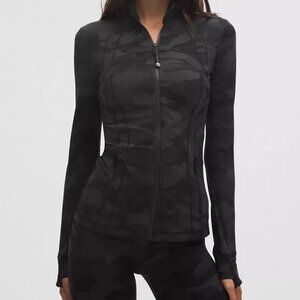 Lululemon Define Jacket Nulu- Black Camo - Size 6 NWT